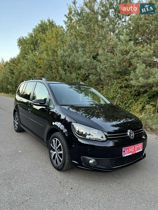 Минивэн Volkswagen Touran 2012 в Ровно