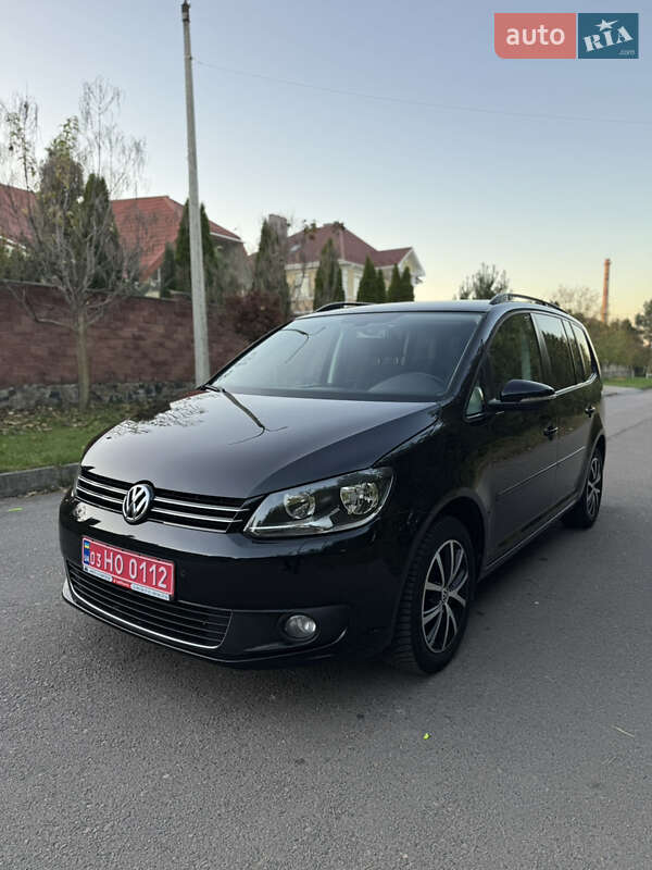 Минивэн Volkswagen Touran 2012 в Ровно