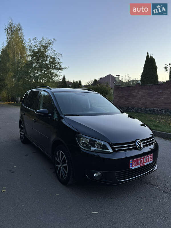 Минивэн Volkswagen Touran 2012 в Ровно