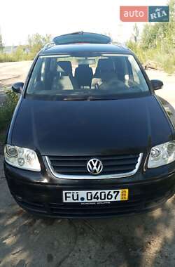 Мінівен Volkswagen Touran 2005 в Києві
