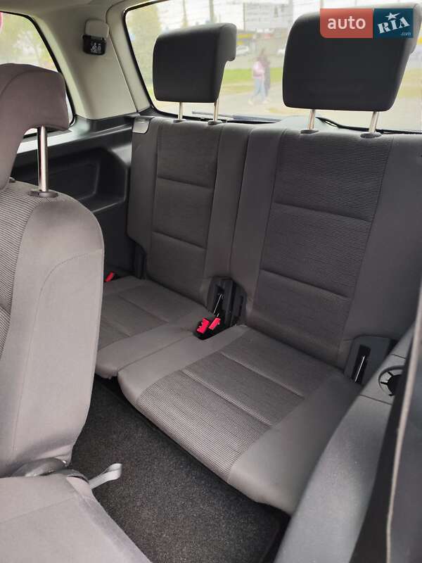 Минивэн Volkswagen Touran 2008 в Белой Церкви