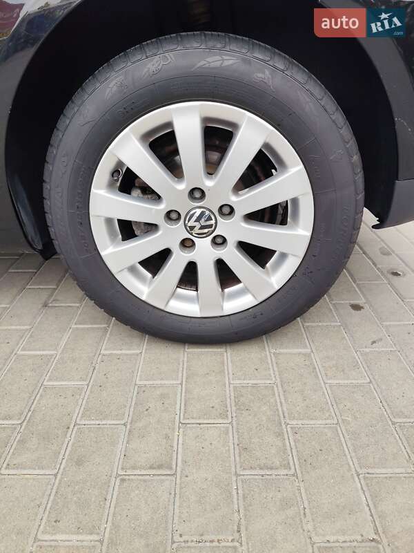 Минивэн Volkswagen Touran 2008 в Белой Церкви