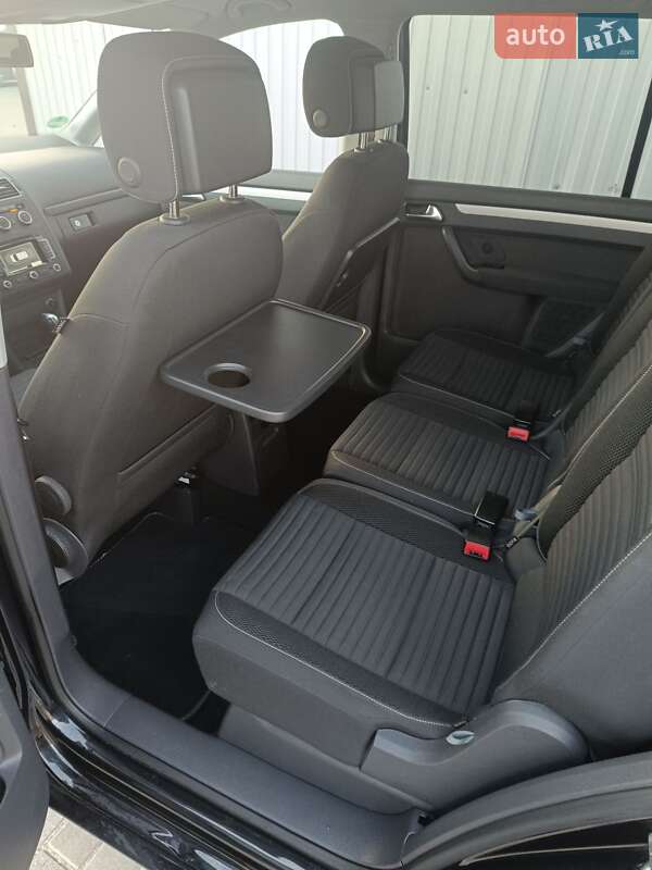 Минивэн Volkswagen Touran 2014 в Коростышеве