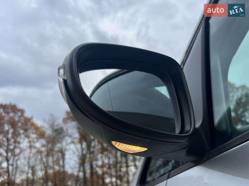 Мінівен Volkswagen Touran 2014 в Луцьку фото 54 Мінівен Volkswagen Touran 2014 в Луцьку