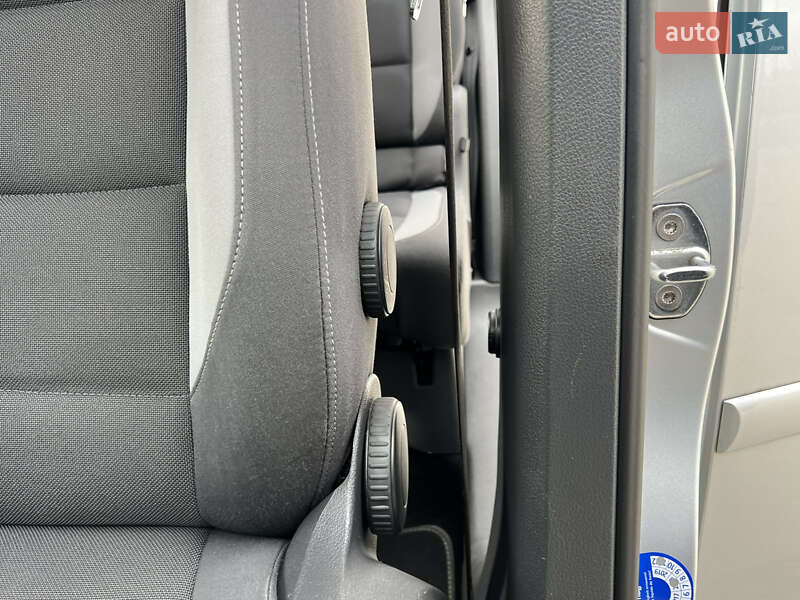 Мінівен Volkswagen Touran 2014 в Луцьку фото 66 Мінівен Volkswagen Touran 2014 в Луцьку