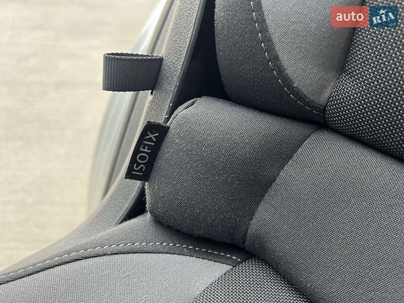 Мінівен Volkswagen Touran 2014 в Луцьку фото 90 Мінівен Volkswagen Touran 2014 в Луцьку