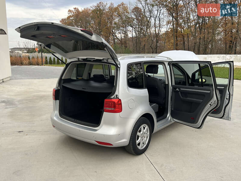 Мінівен Volkswagen Touran 2014 в Луцьку фото 145 Мінівен Volkswagen Touran 2014 в Луцьку