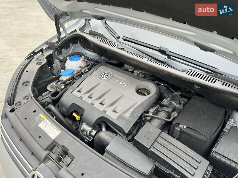 Мінівен Volkswagen Touran 2014 в Луцьку фото 150 Мінівен Volkswagen Touran 2014 в Луцьку