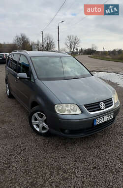Минивэн Volkswagen Touran 2003 в Славянске