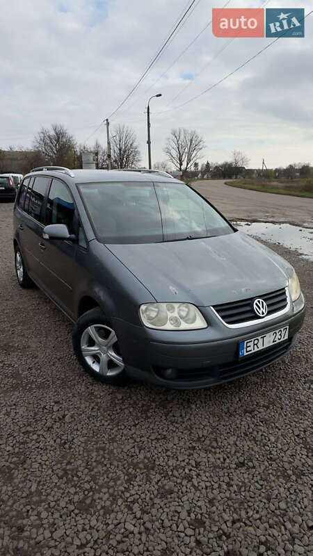 Volkswagen Touran 2003
