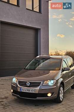 Мінівен Volkswagen Touran 2007 в Виноградові