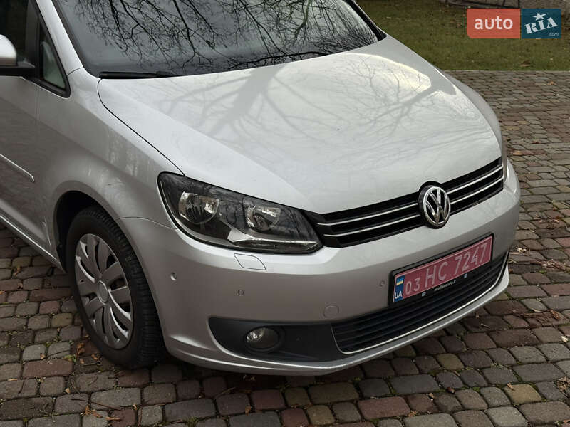 Мінівен Volkswagen Touran 2013 в Тячеві