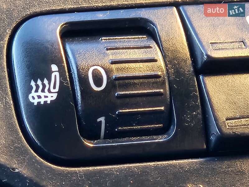 Минивэн Volkswagen Touran 2004 в Дрогобыче