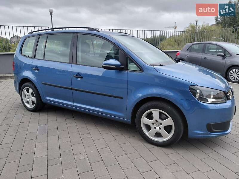 Минивэн Volkswagen Touran 2012 в Луцке фото 13 Минивэн Volkswagen Touran 2012 в Луцке