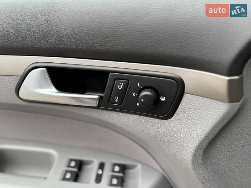 Минивэн Volkswagen Touran 2008 в Черкассах фото 38 Минивэн Volkswagen Touran 2008 в Черкассах