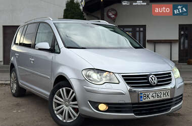 Мінівен Volkswagen Touran 2007 в Сарнах