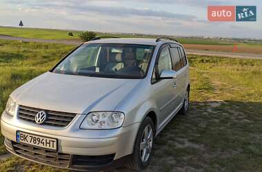 Минивэн Volkswagen Touran 2004 в Ровно