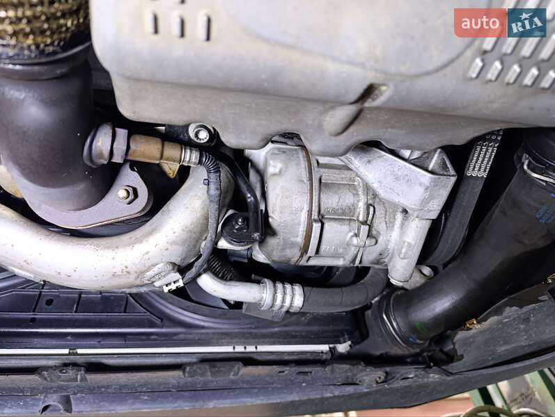 Минивэн Volkswagen Touran 2013 в Киеве фото 46 Минивэн Volkswagen Touran 2013 в Киеве