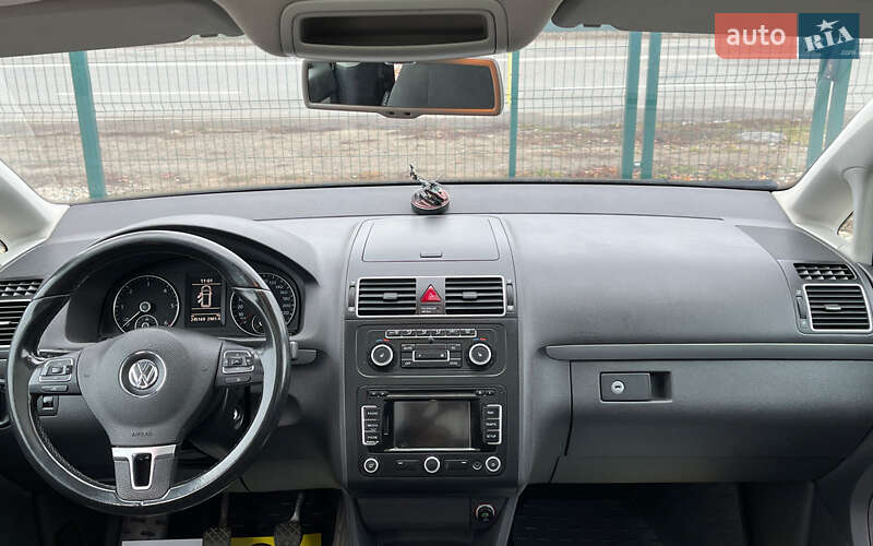 Мінівен Volkswagen Touran 2011 в Коломиї фото 11 Мінівен Volkswagen Touran 2011 в Коломиї