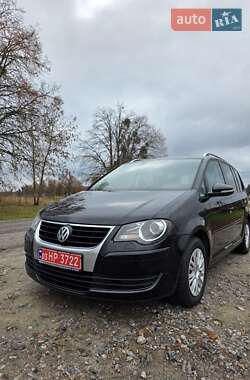 Мінівен Volkswagen Touran 2009 в Білій Церкві