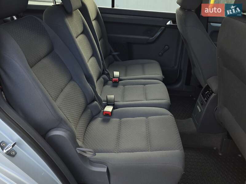 Минивэн Volkswagen Touran 2005 в Тернополе