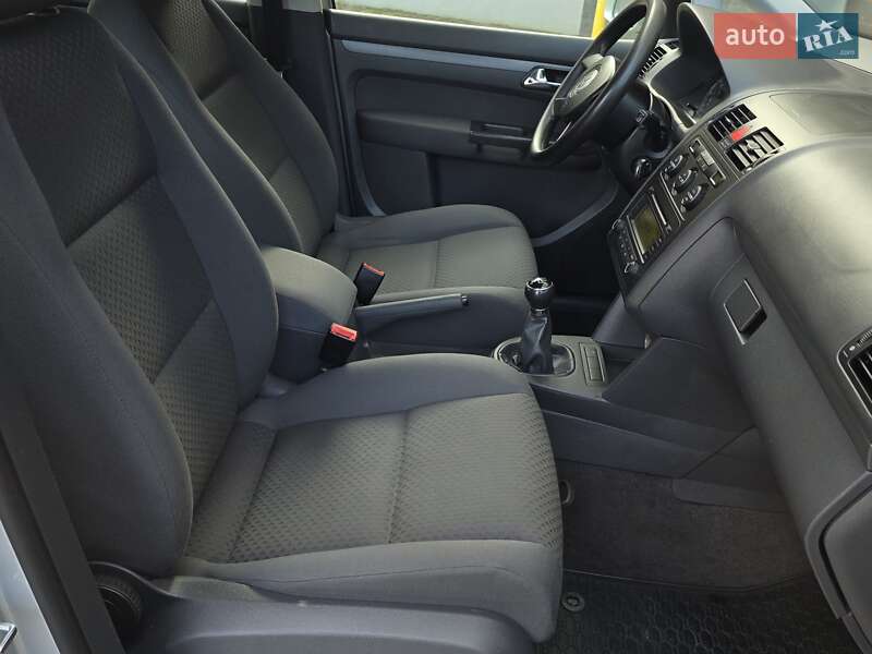 Минивэн Volkswagen Touran 2005 в Тернополе