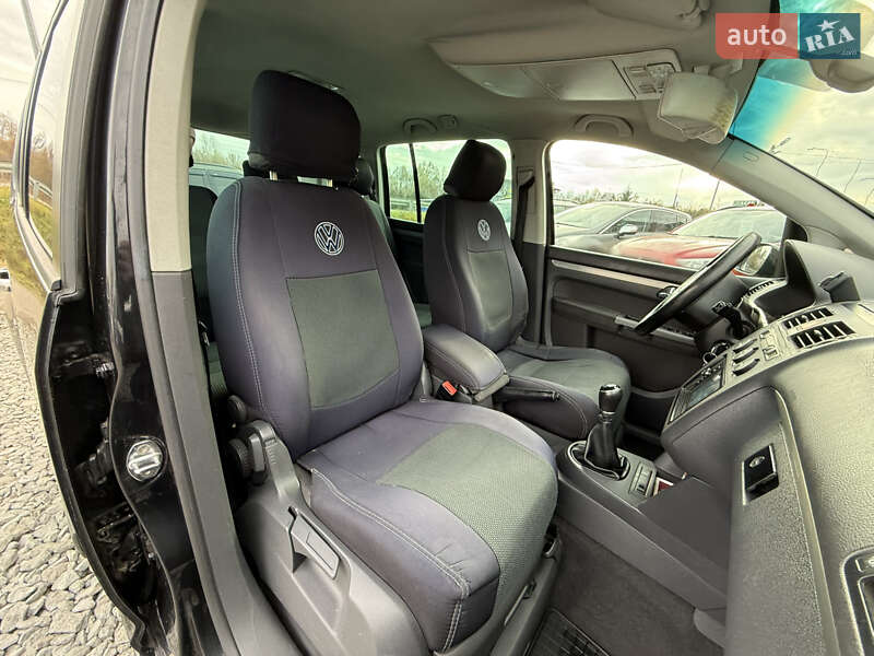 Минивэн Volkswagen Touran 2006 в Стрые фото 25 Минивэн Volkswagen Touran 2006 в Стрые