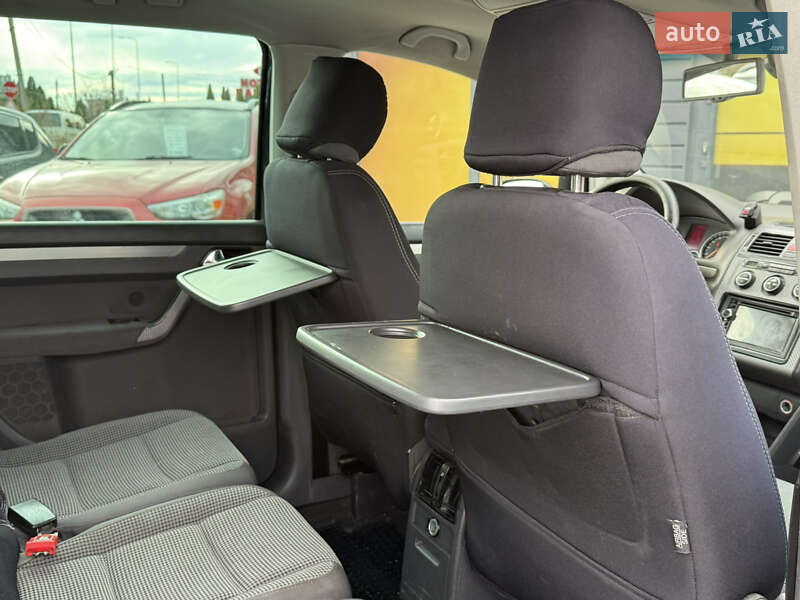 Минивэн Volkswagen Touran 2006 в Стрые фото 34 Минивэн Volkswagen Touran 2006 в Стрые