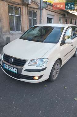 Мінівен Volkswagen Touran 2007 в Одесі