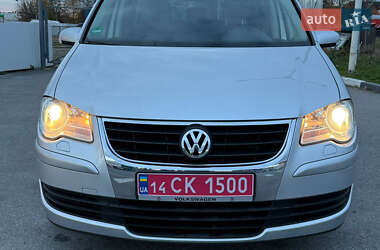Мінівен Volkswagen Touran 2009 в Вінниці