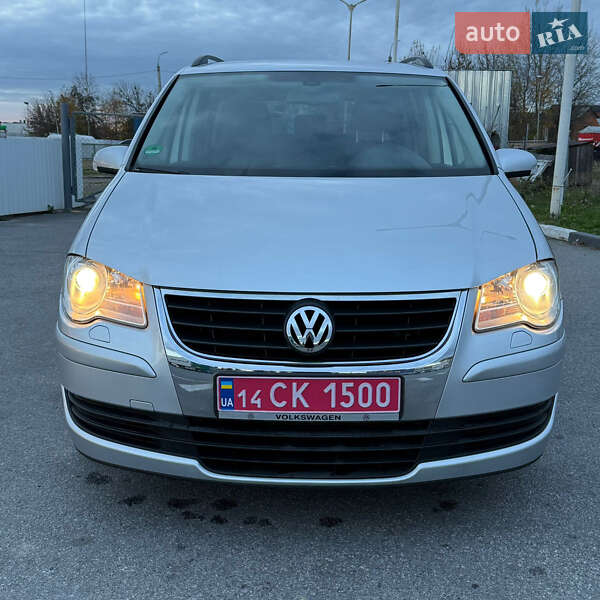 Volkswagen Touran 2009