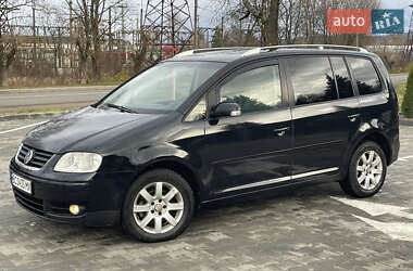 Минивэн Volkswagen Touran 2004 в Самборе