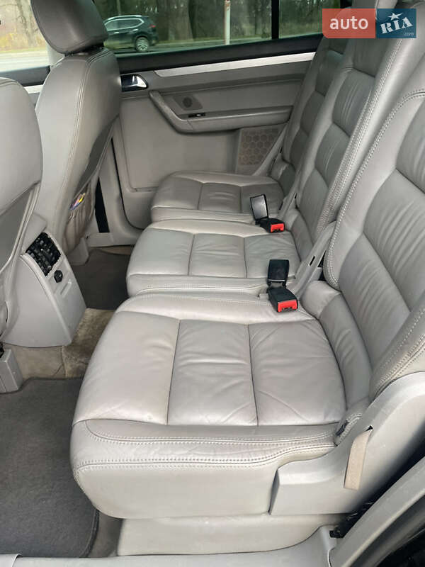 Мінівен Volkswagen Touran 2004 в Самборі