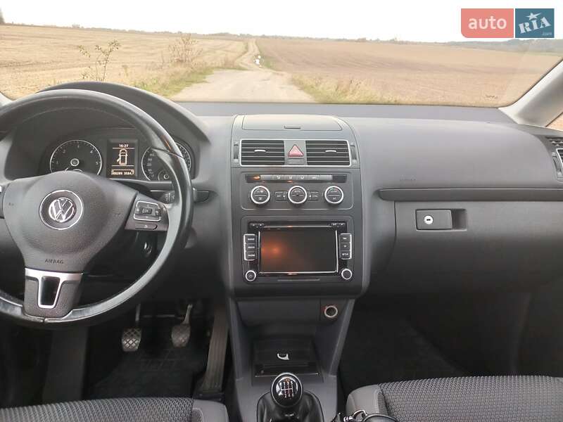 Минивэн Volkswagen Touran 2012 в Луцке фото 13 Минивэн Volkswagen Touran 2012 в Луцке