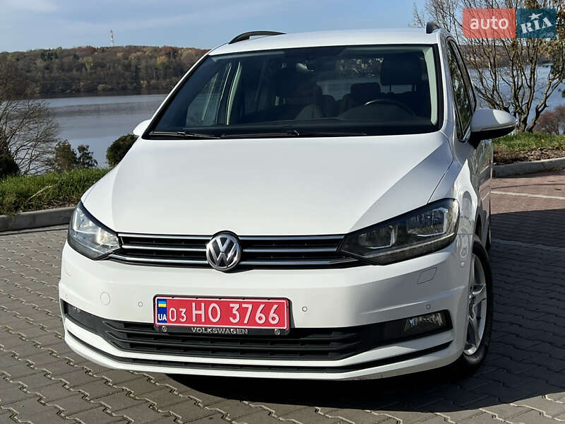 Микровэн Volkswagen Touran 2020 в Тернополе