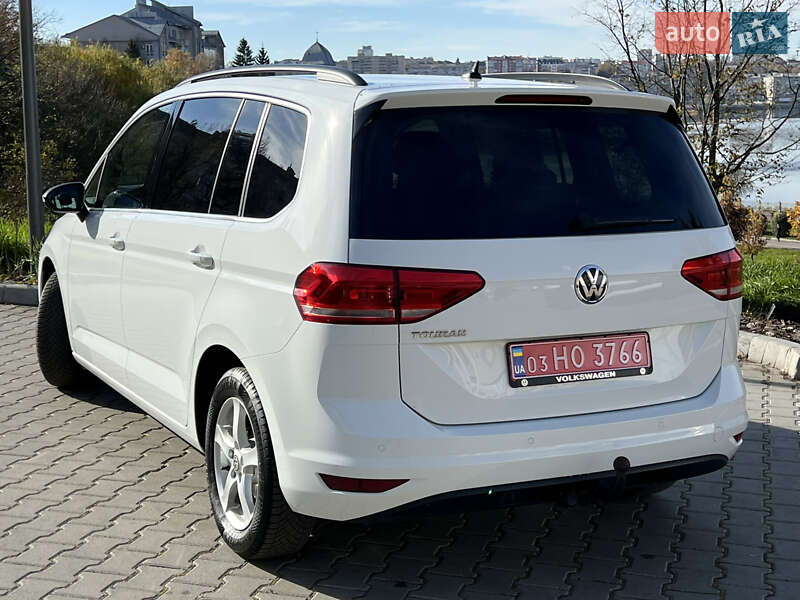 Микровэн Volkswagen Touran 2020 в Тернополе