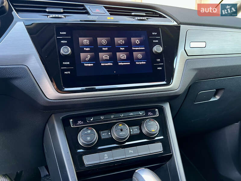 Микровэн Volkswagen Touran 2020 в Тернополе
