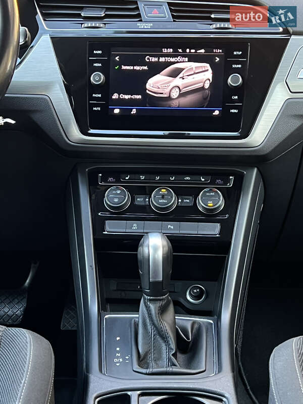 Микровэн Volkswagen Touran 2020 в Тернополе