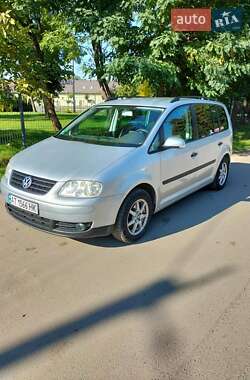 Минивэн Volkswagen Touran 2003 в Львове
