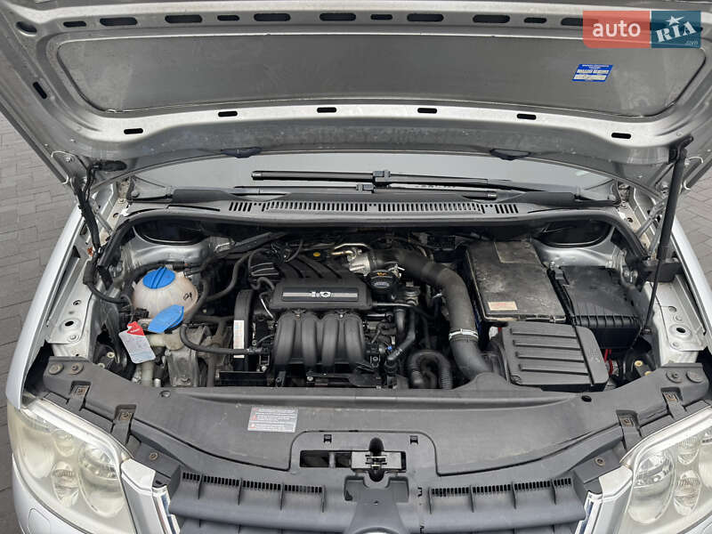 Мінівен Volkswagen Touran 2005 в Лубнах фото 37 Мінівен Volkswagen Touran 2005 в Лубнах
