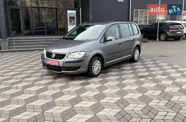 Минивэн Volkswagen Touran 2008 в Белой Церкви