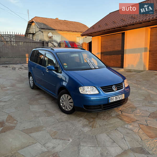 Volkswagen Touran 2003