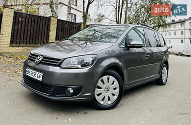 Мінівен Volkswagen Touran 2010 в Києві