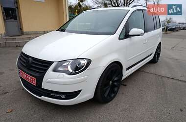 Мінівен Volkswagen Touran 2009 в Луцьку