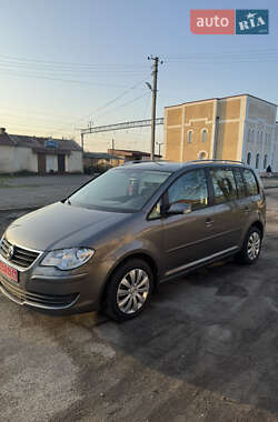 Минивэн Volkswagen Touran 2009 в Вознесенске