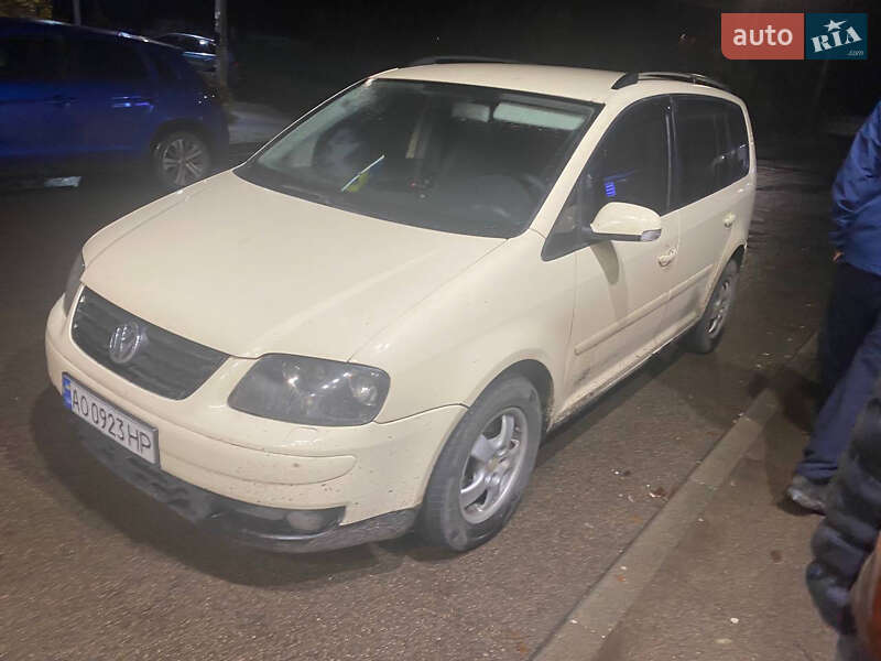 Volkswagen Touran 2005