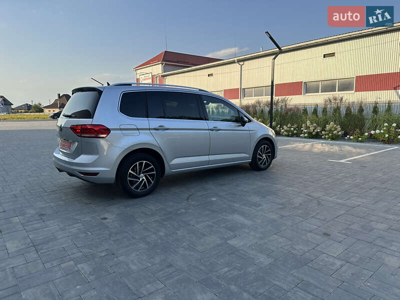 Микровэн Volkswagen Touran 2020 в Луцке