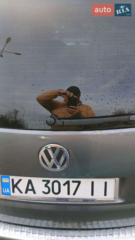 Минивэн Volkswagen Touran 2007 в Киеве