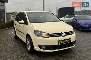 Минивэн Volkswagen Touran 2014 в Мукачево