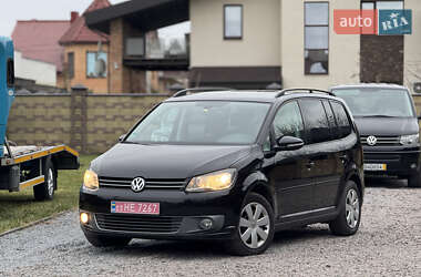 Минивэн Volkswagen Touran 2011 в Луцке